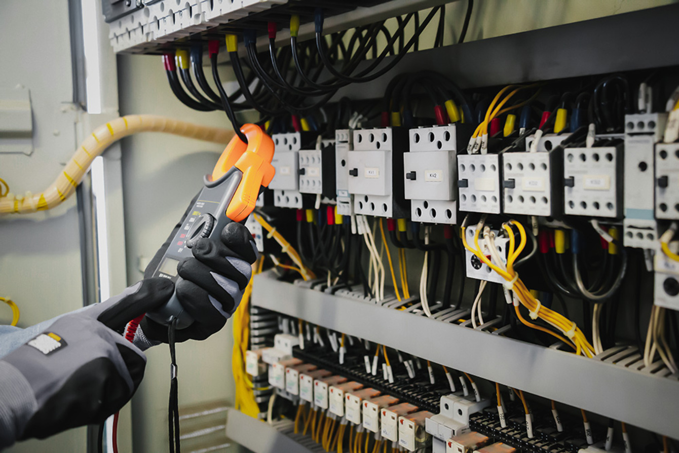 DGUV Vorschrift 3-Check bei Solak Elektrotechnik GmbH in Schlüsselfeld