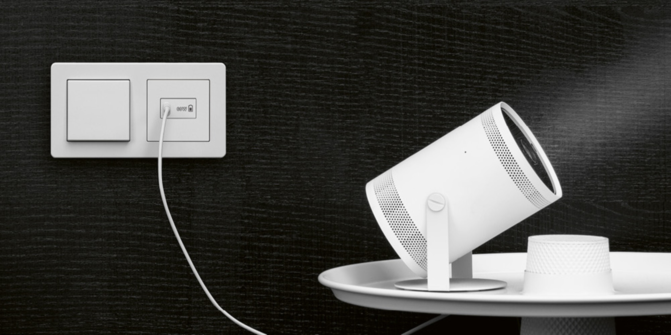 Ladegerät USB PD 60 bei Solak Elektrotechnik GmbH in Schlüsselfeld